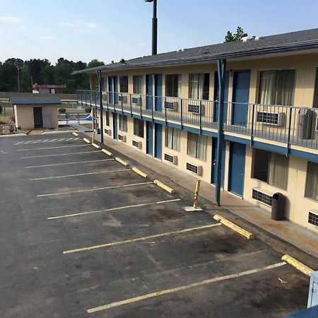 Super 7 Inn Little Rock Extérieur photo